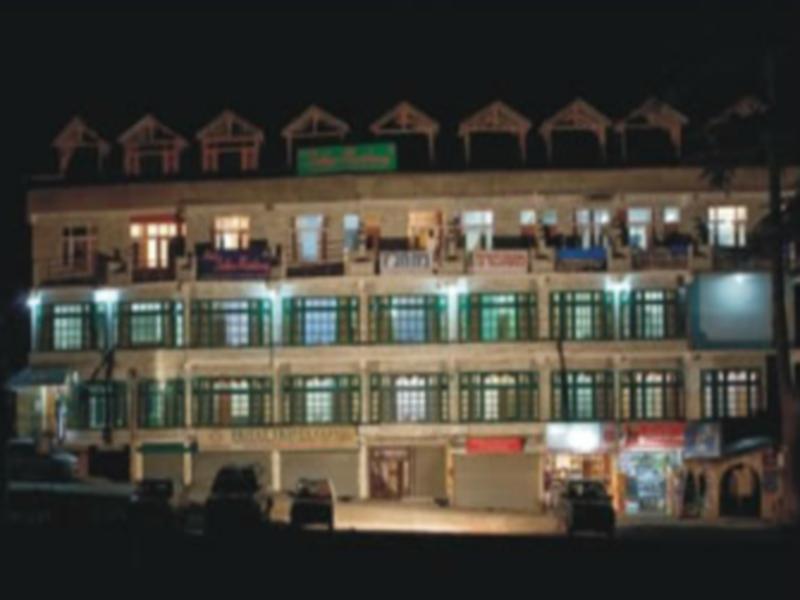 Hotel Satkar Residency - Riverside Old Manali Экстерьер фото